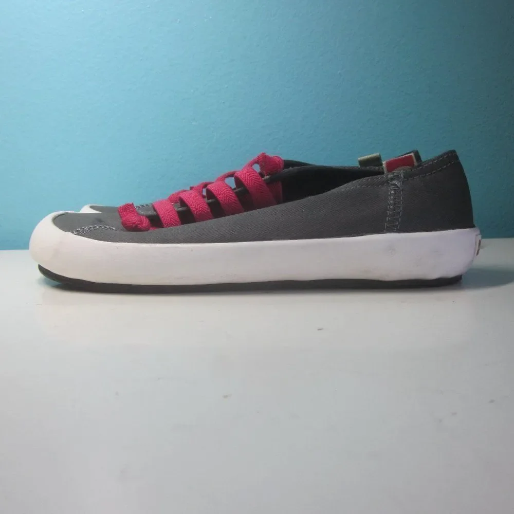 Camper Peu Unisex Size 36 Womens 5.5 Gray Canvas Slip On Sneakers Pink Laces